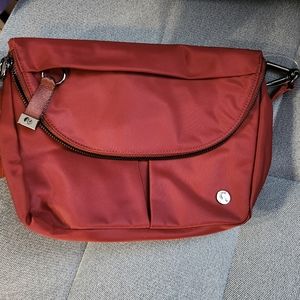 Lululemon All Night Festival Bag